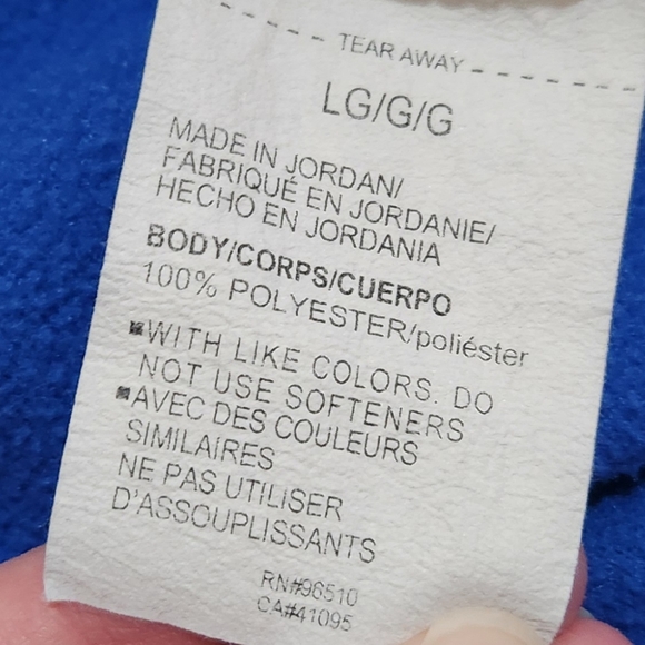 Under Armour Men's Fleece Quarter-Zip Colorblock Sweatshirt in Tech Blue - Picture 13 of 13